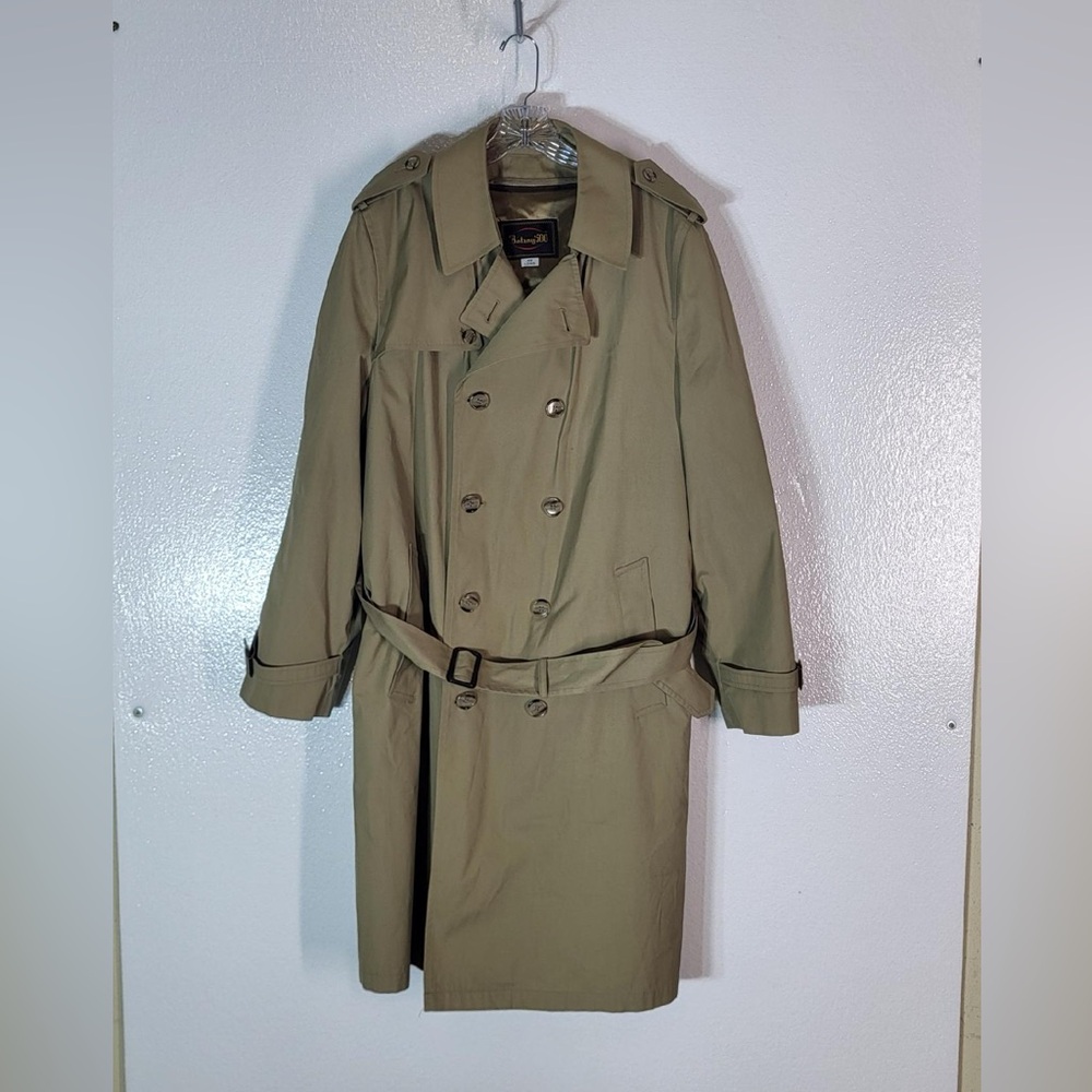 Vintage Botany 500 Plaid Lined Double-Breasted Trench Coat Size 42R Belt